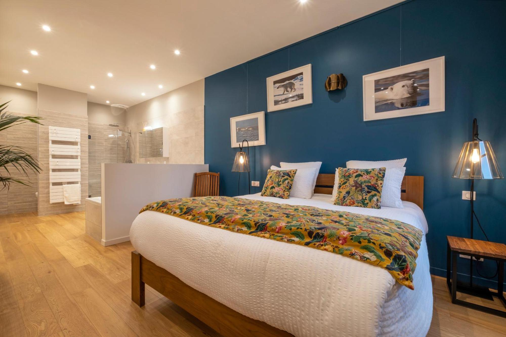 Escale Rochelaise B&B, SPA bain nordique et sauna tonneau La Rochelle  Extérieur photo